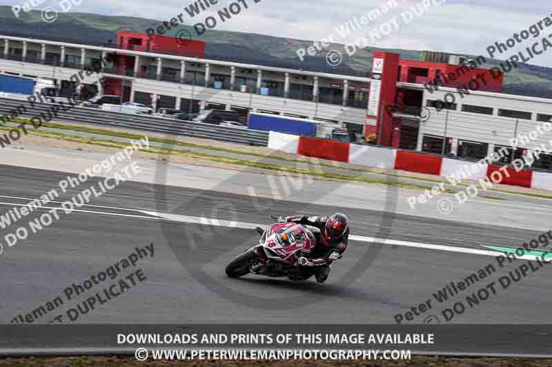 cadwell no limits trackday;cadwell park;cadwell park photographs;cadwell trackday photographs;enduro digital images;event digital images;eventdigitalimages;navarra;no limits trackdays;peter wileman photography;racing digital images;trackday digital images;trackday photos